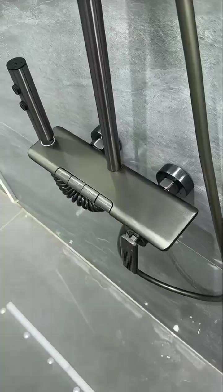 Piano Key 4-Function Shower Set